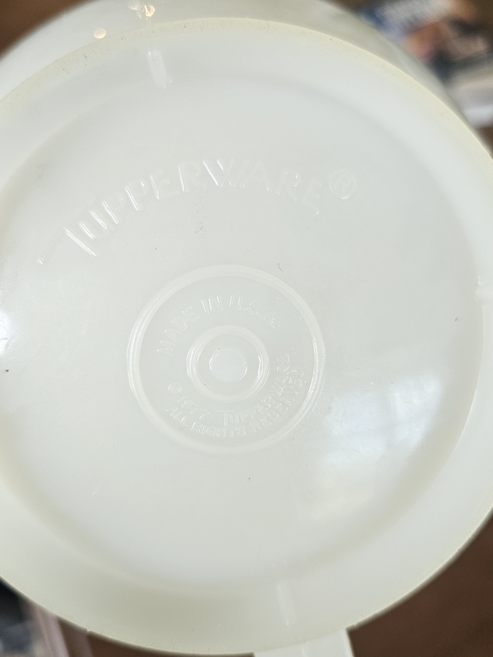 Tupperware 4 Cup Measuring Vintage 1977 1 Liter Pitcher Red & Blue - Picture 5 of 5